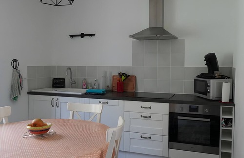 Buis-les-Baronnies House | Holiday Home 'Gabriel' with Mountain View, Private Terrace and Wi-Fi
