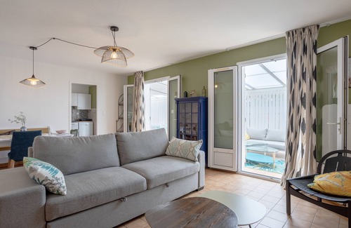 La Tranche-sur-Mer House | Holiday Home 'Maison Avec Jardin 400m Du Centre' with Garden and Wi-Fi