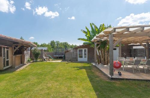 Contis-les-Bains House | Holiday Home Le Ranch by Interhome