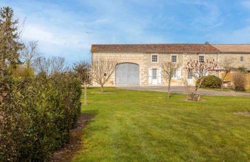 Berneuil House | Holiday Home Gîte La Truffière Saintongeaise by Interhome