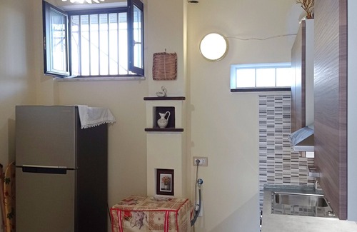 Castelnuovo Cilento House | Holiday Home "Germogli di Prumo" with Shared Garden & Wi-Fi