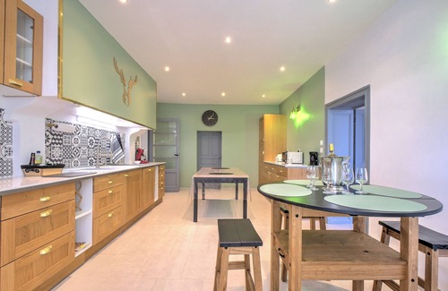 Sadillac House | Holiday Home 'Gîte Du Sourcier' with Private Garden