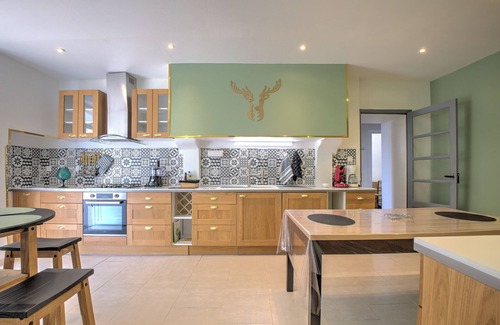 Sadillac House | Holiday Home 'Gîte Du Sourcier' with Private Garden