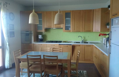 Stazzona House | Holiday Home 'Giuly' with Lake View, Private Terrace and Wi-Fi
