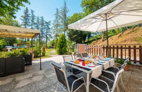 Casinina House | Holiday Home Green Wellness House by Interhome