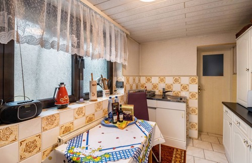 Seeland House | Holiday Home 'Harzvorland' with Private Terrace and Wi-Fi