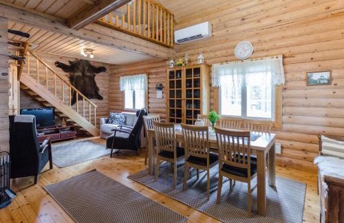 Hattuvaara House | Holiday Home Hatun huilaus by Interhome