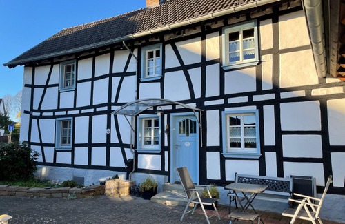 Lommersdorf House | Holiday home Haus Höppches
