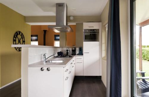 Vlagtwedde House | Holiday Home Heerd Wellness de Luxe by Interhome