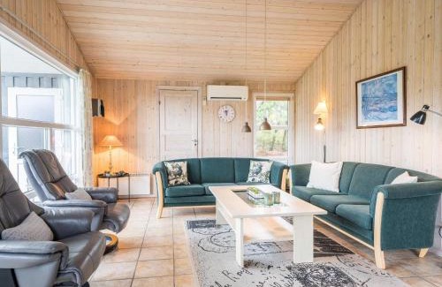 Henne Strand House | Holiday home Henne LXXII