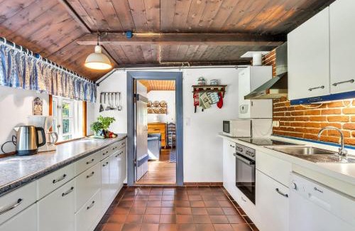 Oberndorf House | Holiday Home Hennevelt by Interhome