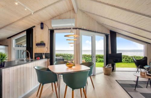 Sjaelborg House | Holiday Home Holmwith - 50m from the sea by Interhome