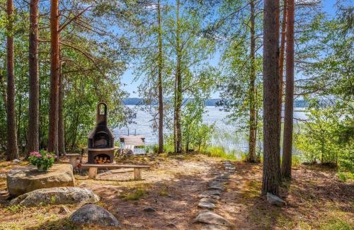 Hiukkajoki House | Holiday Home Honkaniemi by Interhome