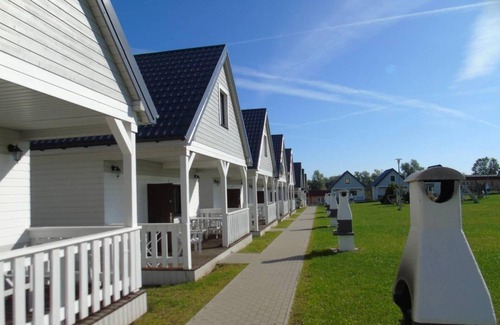 Sianozety House | Holiday Home in Ustronie Morskie by the Beach