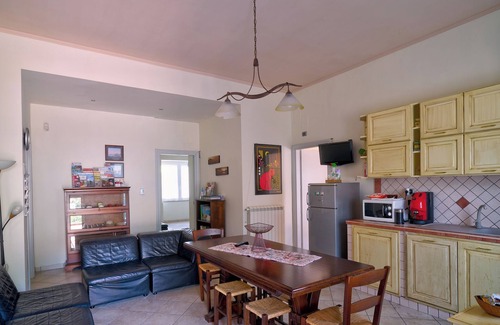 Trecase Apartment | Holiday home "Il Gatto Rosso" 5 minutes from Pompeii