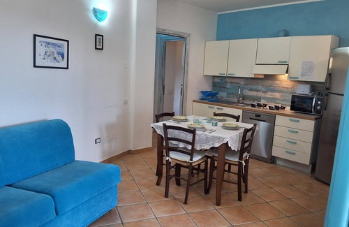 Porto Ottiolu House | Holiday Home "Il Giardino di Viola" with Garden, Terrace & A/C