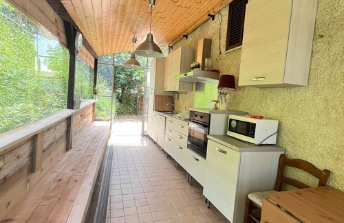 Osiglia House | Holiday Home 'Il Nido Sul Lago' with Lake View, Private Terrace