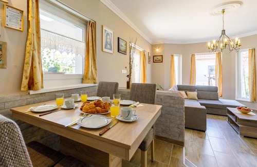 Balatonlelle House | Holiday Home Ildiko by Interhome