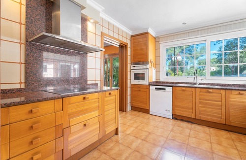 Olocau House | Holiday Home 'Ilusion' with Private Pool, Wi-Fi and Air Conditioning