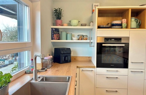Watzerath House | Holiday Home 'Im Grünen' with Private Terrace, Wi-Fi and Air Conditioning