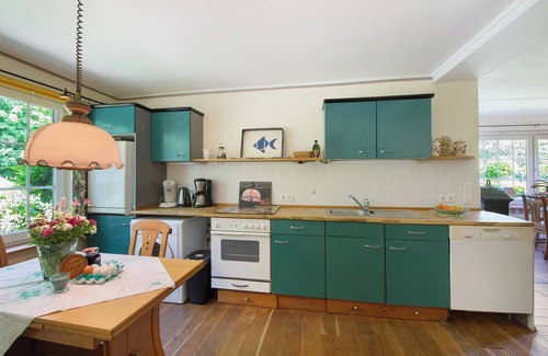 Brueggen House | Holiday Home 'Im Grünen Winkel' with Shared Terrace, Shared Garden and Wi-Fi
