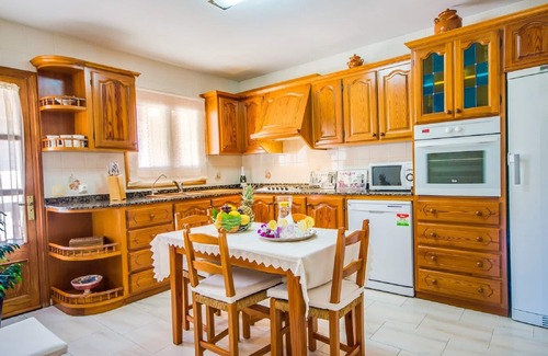 Alcudia House | Holiday Home in Alcudia with Private Pool