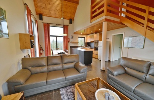 Somme-Leuze House | Holiday Home in Ardennes near Valley of Taste