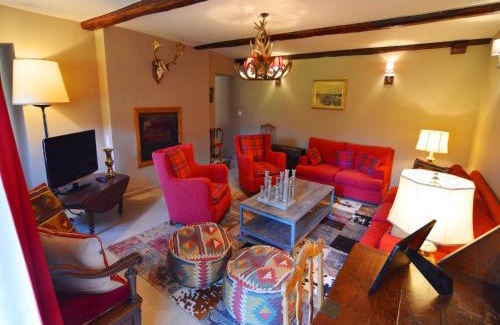 Grandham House | Holiday Home in Ardennes near Chimay Abbey