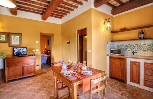 Assisi House | Holiday Home in Assisi with Pool