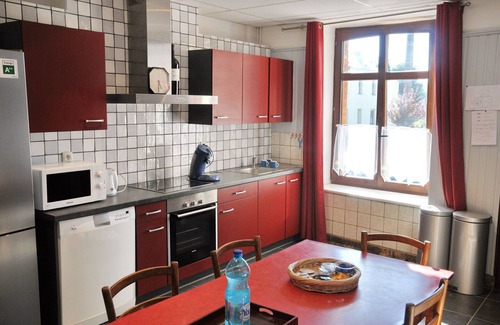 Foy House | Holiday Home in Bastogne with Sauna & Bubble Bath