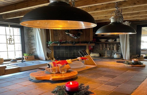 Tavigny House | Holiday home in Bastogne with bubble bath