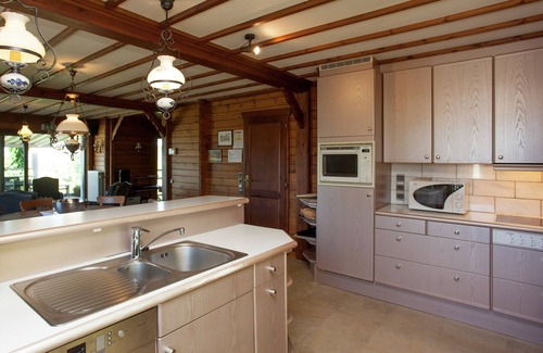 Beffe Villa | Holiday Home in Rendeux near Ourthe Valley
