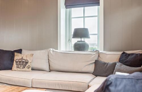 Municipality of Beemster House | Holiday Home in Beemster by Windmill