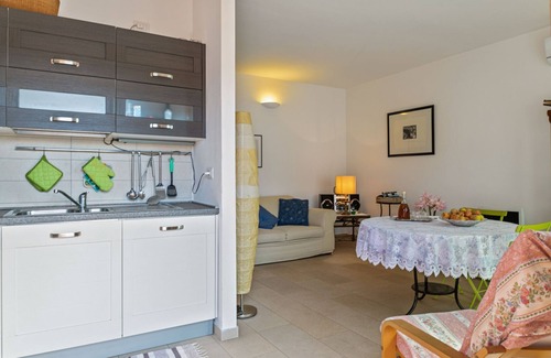 Bosa Historic Centre House | Holiday Home in Bosa near the Beach