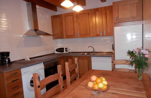 Bernuy-Salinero House | Holiday Home in Castilla-León with Pool
