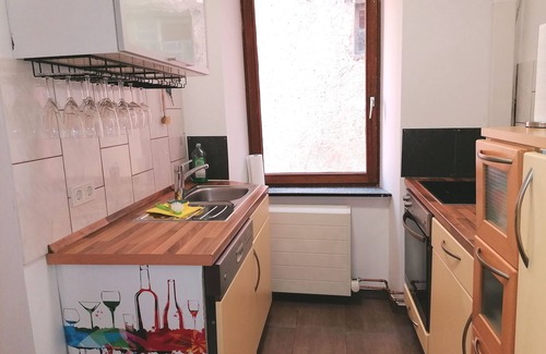 Bernkastel House | Holiday home in the old town of Bernkastel-Kues with 4 bedrooms for 8 guests