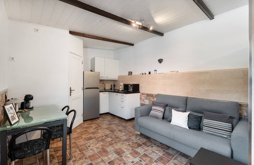 El Rincon House | Holiday Home in El Roque with Private Pool and Fibre Optic Wi-Fi