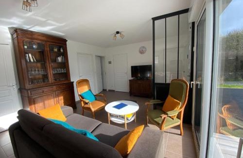 Anneville-sur-Mer House | Holiday Home in Gouville near Sandy Beach