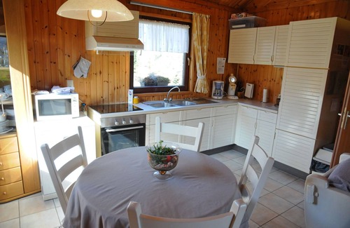 Hotton House | Holiday Home in Hampteau near River Ourthe
