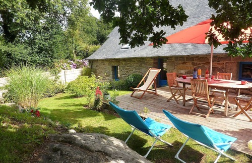 Huelgoat House | Holiday Home in Huelgoat near Monts d'Arrée