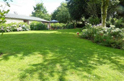 Huelgoat House | Holiday Home in Huelgoat near Monts d'Arrée