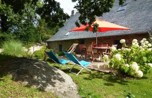 Huelgoat House | Holiday Home in Huelgoat near Monts d'Arrée