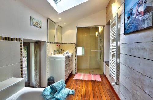 Huelgoat House | Holiday Home in Huelgoat near Monts d'Arrée