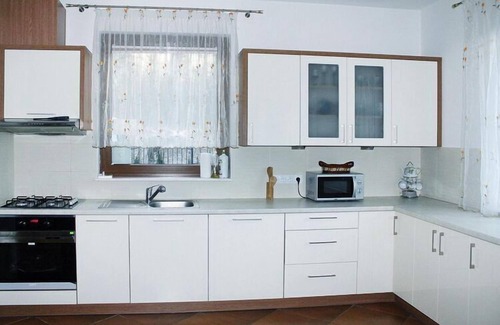 Gledy House | Holiday Home in Kretowiny near Lake