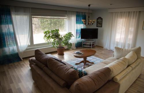 Kuusankoski House | Holiday home in Kuusankoski