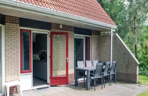 Lemele House | Holiday Home in Lemele near Nature Reserve