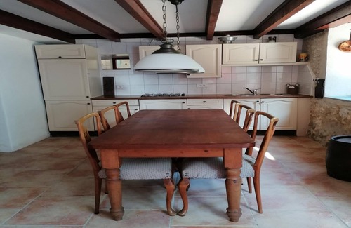 Lusignac House | Holiday Home in Lusignac with Private Pool