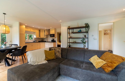 Stegerveld House | Holiday Home in Overijssel near Cap Fun Park