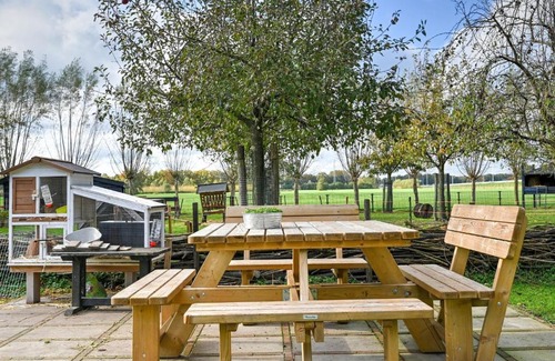 Overberg House | Holiday home in Overberg with private garden and terrace