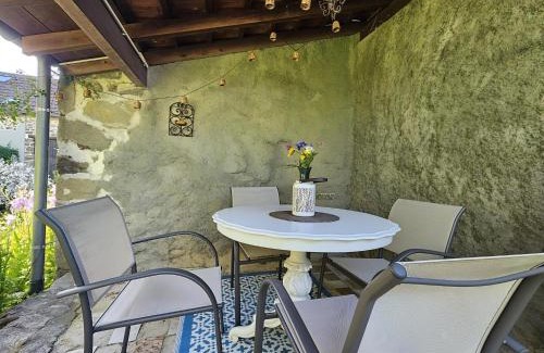 Pionsat House | Holiday Home in Pionsat